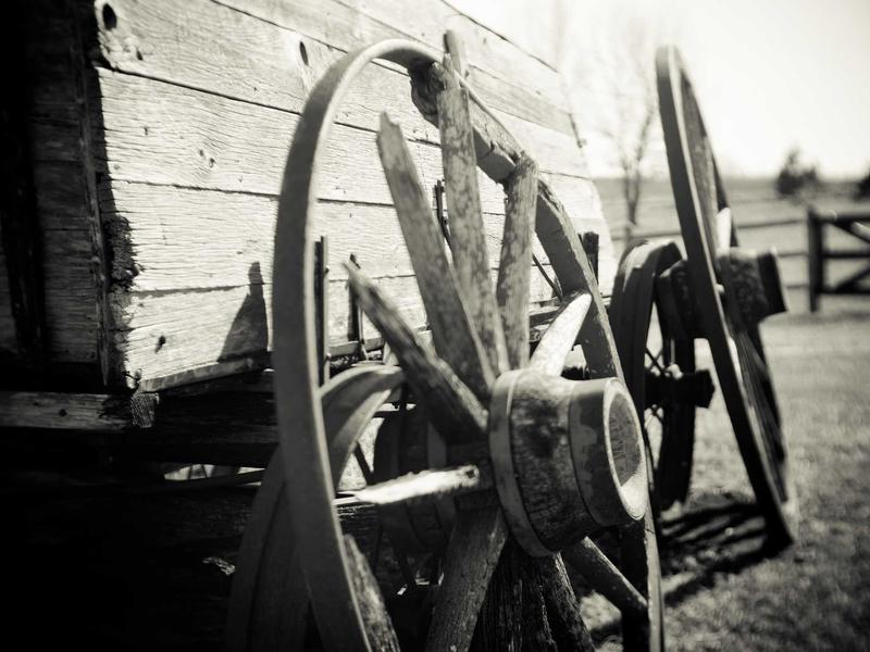 露营躺平<br>lyi8kqqq.cn 山系野奢指南